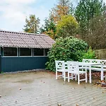 Feriehus 7 Person In Ansager-by Traum
